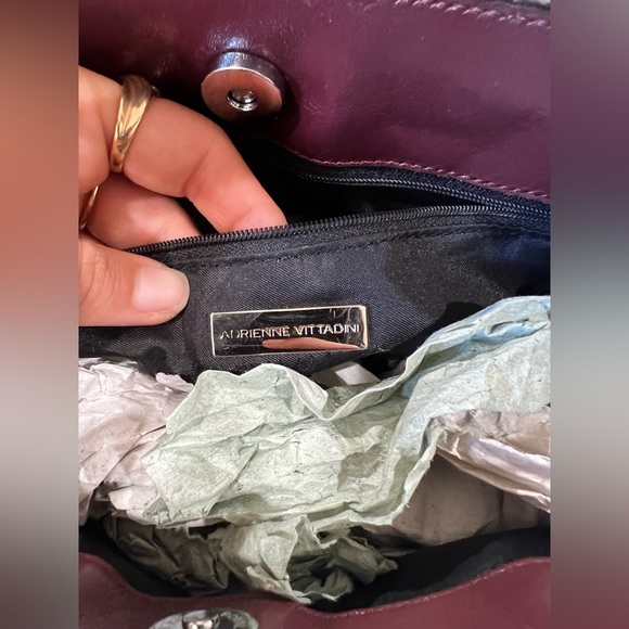 Adrienne vittadini burgundy large shoulder bag - Picture 3 of 3